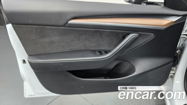 Tesla Model 3 2022 — photo 14
