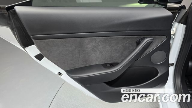 Tesla Model 3 2022 — photo 15