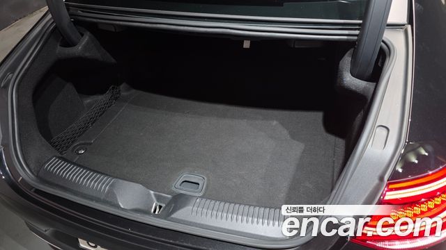Mercedes-Benz CLS-Class 2019 — photo 32