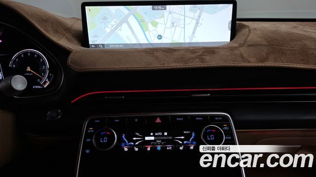 Genesis GV80 2020 — photo 18
