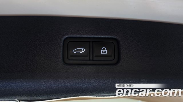 Genesis GV80 2020 — photo 24