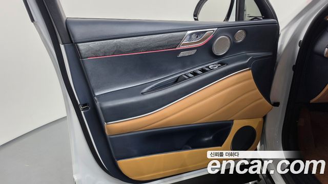 Genesis GV80 2020 — photo 14