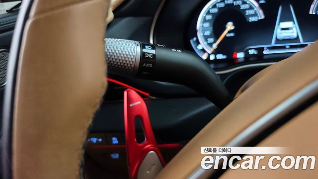 Genesis GV80 2020 — photo 29