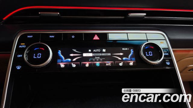 Genesis GV80 2020 — photo 32