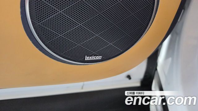 Genesis GV80 2020 — photo 37