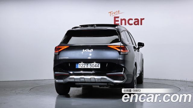 Kia Sportage 2022 — photo 4