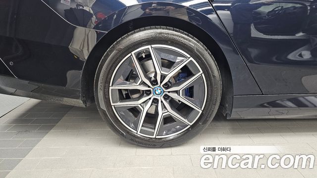 BMW i5 2024 — photo 5