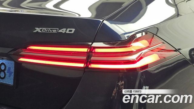 BMW i5 2024 — photo 9