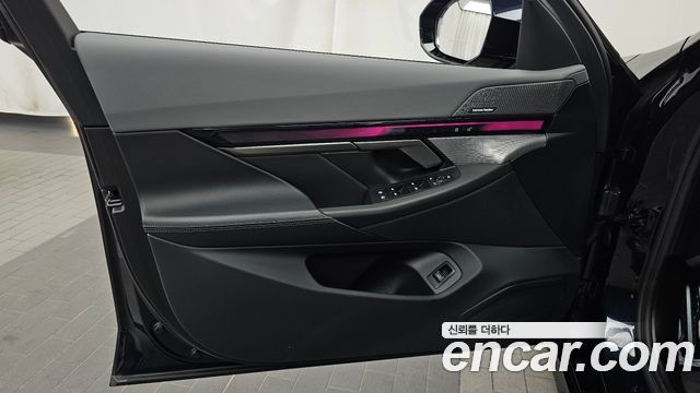 BMW i5 2024 — photo 14