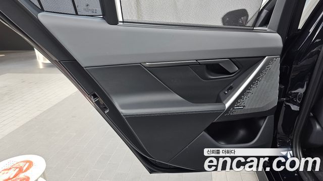 BMW i5 2024 — photo 15