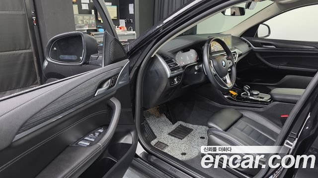 BMW X4 2023 — photo 10
