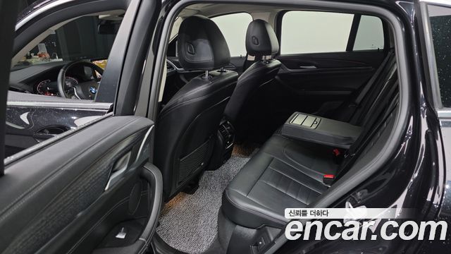 BMW X4 2023 — photo 12