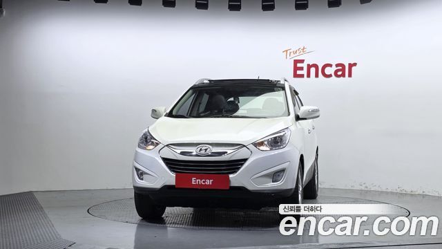 Hyundai Tucson 2011 — photo 3