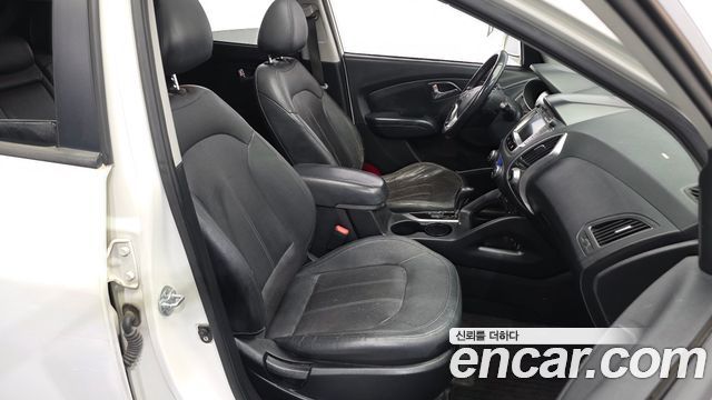 Hyundai Tucson 2011 — photo 11