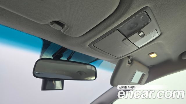 Kia K3 2015 — photo 23
