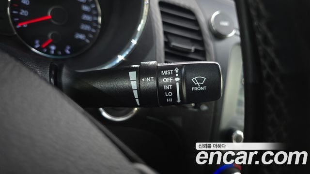 Kia K3 2015 — photo 26