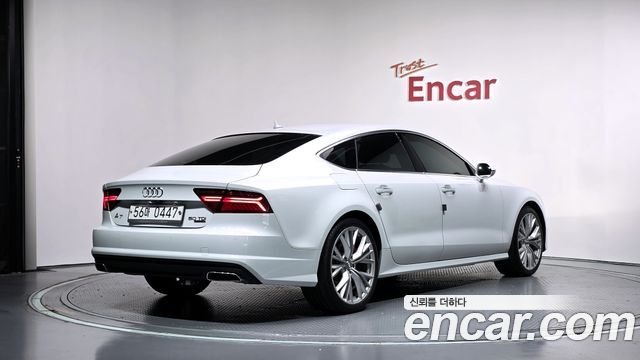 Audi A7 2016 — photo 2
