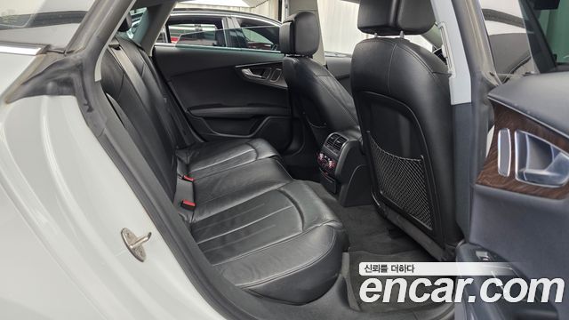 Audi A7 2016 — photo 12