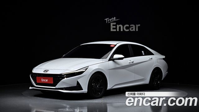 Hyundai AVANTE 2023 — photo 1