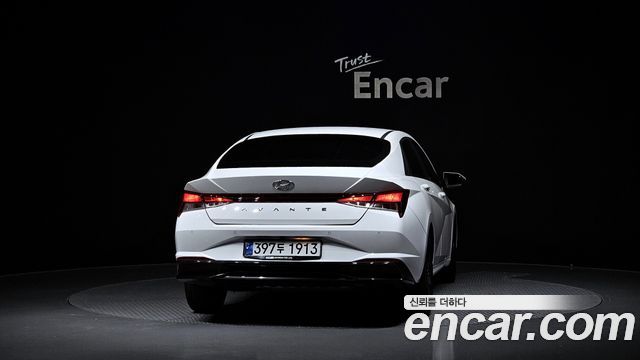 Hyundai AVANTE 2023 — photo 4