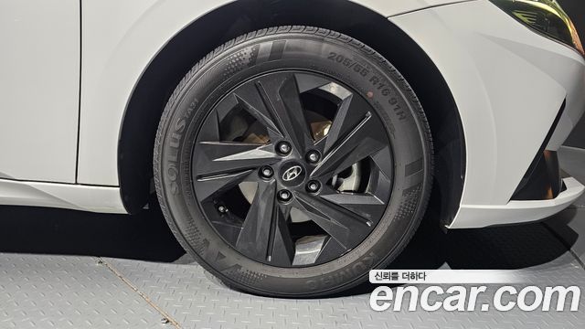 Hyundai AVANTE 2023 — photo 7