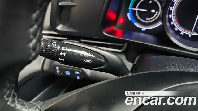 Hyundai AVANTE 2023 — photo 29