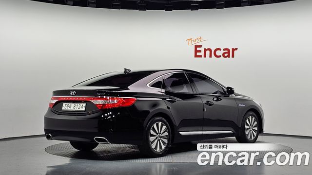 Hyundai Grandeur 2016 — photo 2