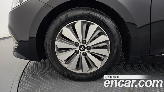Hyundai Grandeur 2016 — photo 5