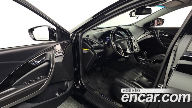 Hyundai Grandeur 2016 — photo 13