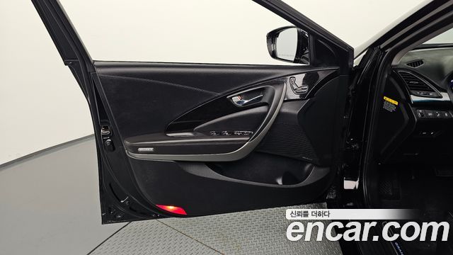 Hyundai Grandeur 2016 — photo 14