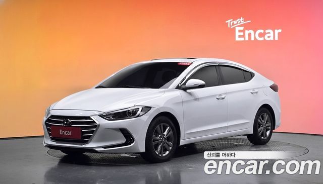 Hyundai AVANTE 2016 — photo 1