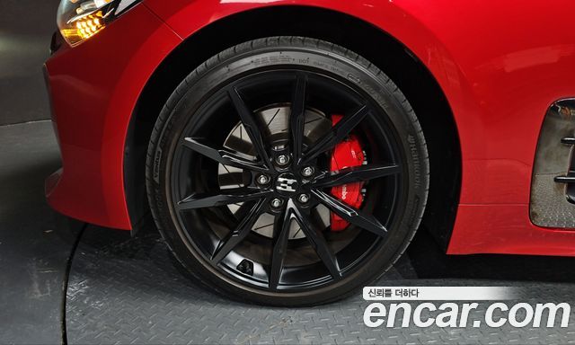 Kia Stinger 2019 — photo 5