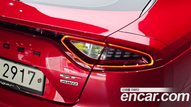Kia Stinger 2019 — photo 9