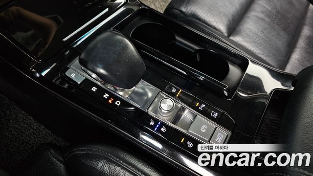 Kia K7 2020 — photo 9