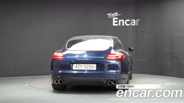 Porsche Panamera 2011 — photo 4