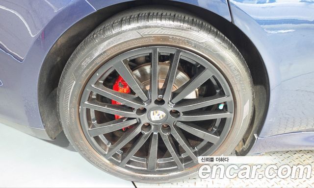 Porsche Panamera 2011 — photo 5