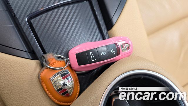 Porsche Panamera 2011 — photo 25