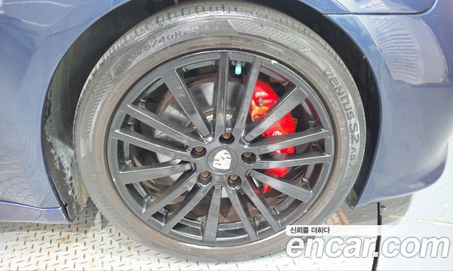 Porsche Panamera 2011 — photo 7