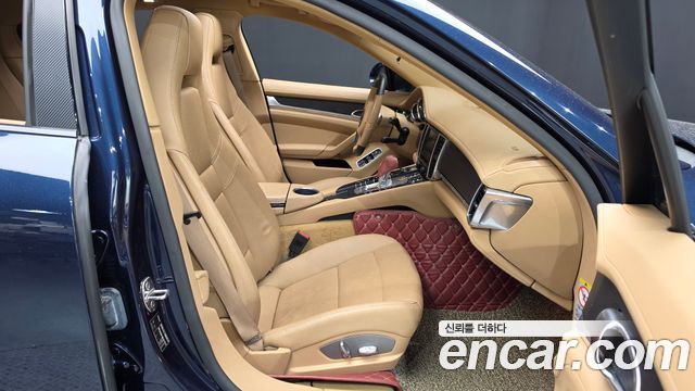 Porsche Panamera 2011 — photo 16