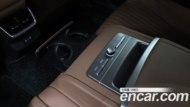 Hyundai Grandeur 2025 — photo 34