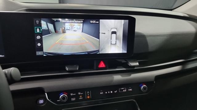 Kia Canival 2025 — photo 14