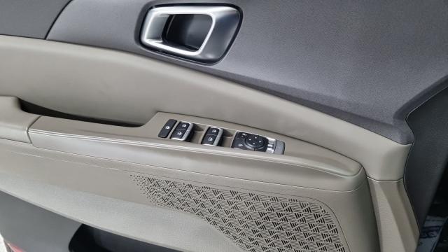 Kia Canival 2025 — photo 17