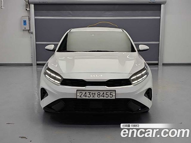 Kia K3 2022 — photo 2
