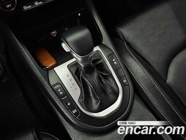Kia K3 2022 — photo 8