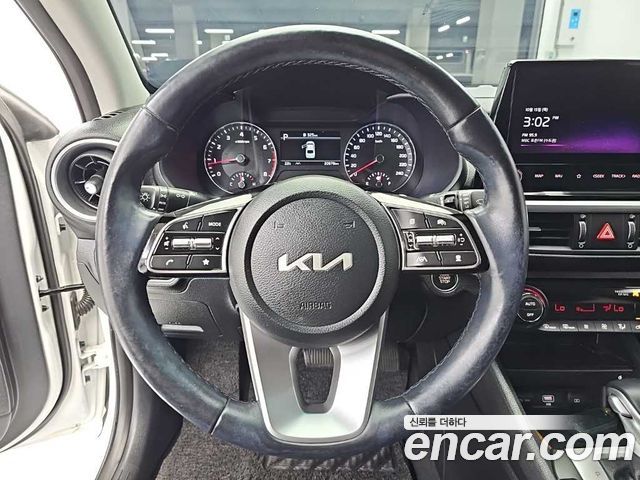 Kia K3 2022 — photo 9