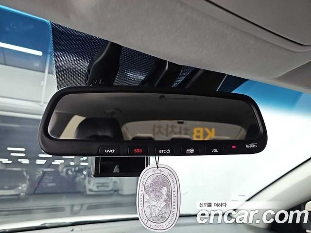 Kia K3 2022 — photo 16