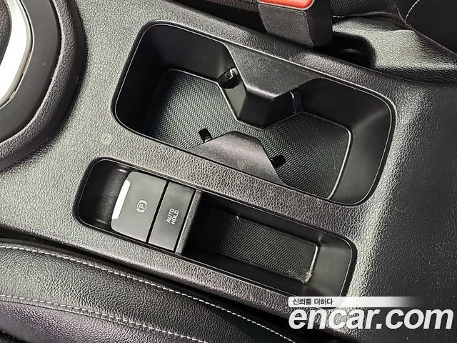 Kia K3 2022 — photo 17