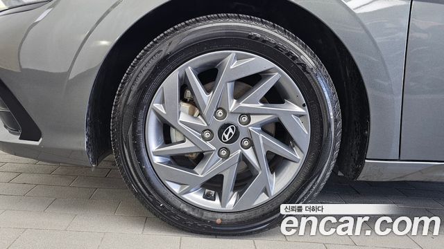 Hyundai AVANTE 2024 — photo 5