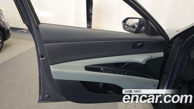 Hyundai AVANTE 2024 — photo 14
