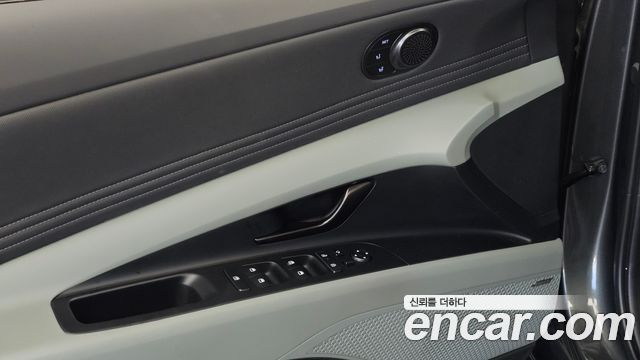 Hyundai AVANTE 2024 — photo 29